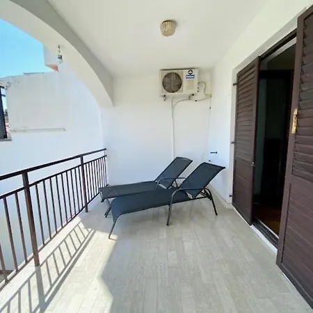First Floor Marina Views Pula